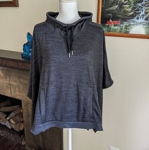 Athleta Blissful Poncho Hoodie Cape Oversize Pullover Gray Kangaroo Pocket Small